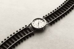 Reloj-vias_200_13x18_1220_chema-Madoz